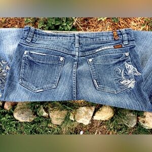 Blue Jeans With Decorative Metallic Embroidery